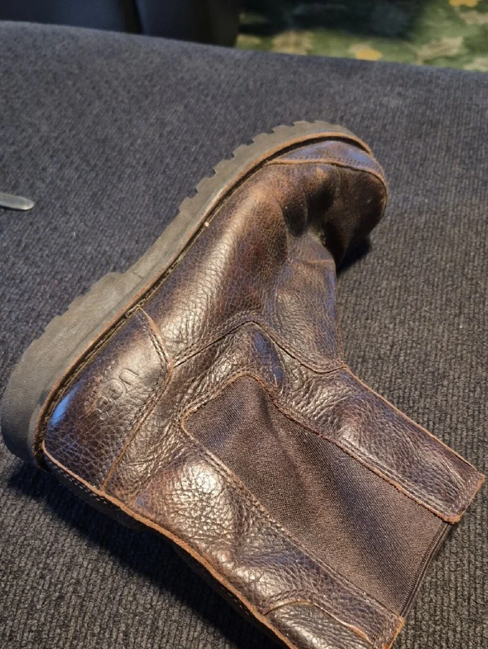 UGG classic pull